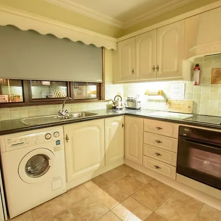 Rossgier Appartement Lifford